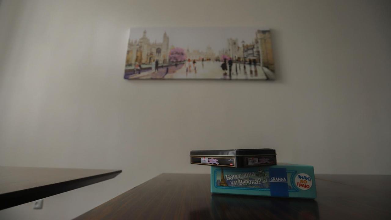 Family Hostel Lviv Ngoại thất bức ảnh