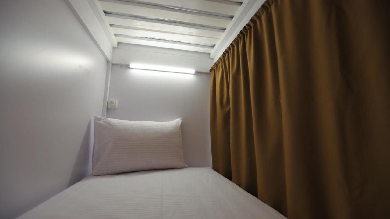 Family Hostel Lviv Ngoại thất bức ảnh